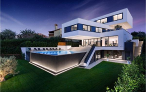 Villa Lucy